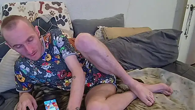 pyrowuff online show from November 21, 2025, 12:20 am