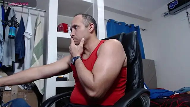 lewislamxxx hot online show from December 20, 2025, 10:56 pm