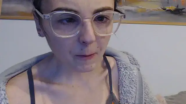 Snapshot of cleophee chatting on February 9, 2026, 6:44 am cleophee online show from February 9, 2026, 6:44 am