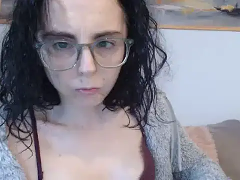 cleophee online show from March 9, 2025, 7:34 am