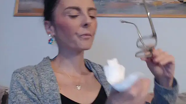 cleophee online show from November 25, 2025, 6:58 am