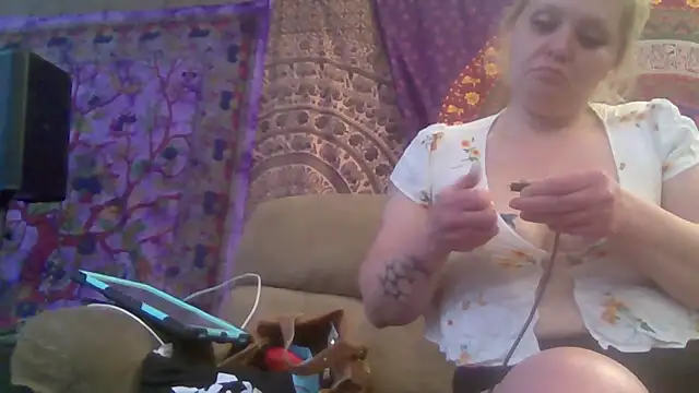 Mostlikely2suckseed88 online show from May 19, 2026, 10:28 pm