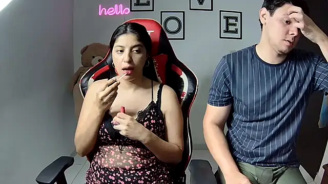 Snapshot of kim_sex_hot chatting on October 9, 2025, 6:25 am kim sex hot online show from October 9, 2025, 6:25 am