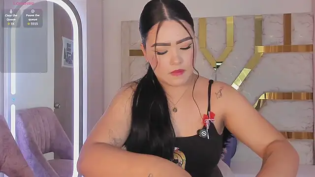 sophy champagne online show from April 11, 2026, 1:24 am