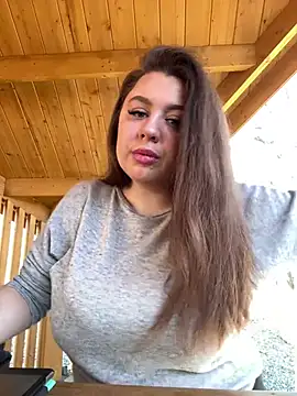 Snapshot of Sara_Slow chatting on March 12, 2025, 1:08 pm Sara Slow online show from March 12, 2025, 1:08 pm