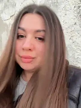 Snapshot of Sara_Slow chatting on January 14, 2025, 2:32 pm Sara Slow online show from January 14, 2025, 2:32 pm