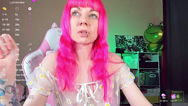 Snapshot of AmyRose6969 chatting on June 9, 2026, 7:04 pm AmyRose6969 online show from June 9, 2026, 7:04 pm