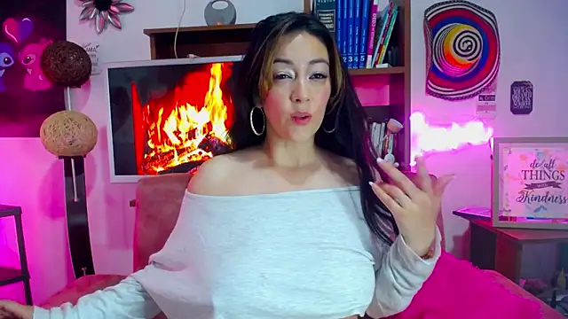 CiaraaSweet online show from March 19, 2026, 2:11 am