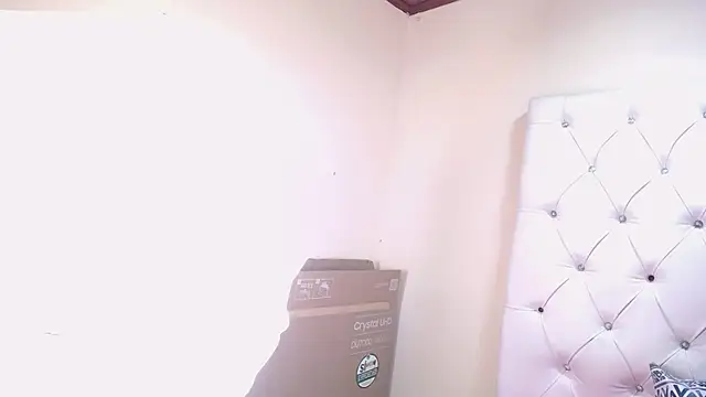 Snapshot of Ana_Girl_Nasty chatting on February 6, 2026, 4:58 pm Ana Girl Nasty online show from February 6, 2026, 4:58 pm