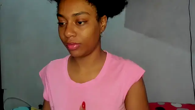 Snapshot of thaimy_ chatting on September 11, 2025, 11:10 am thaimy online show from September 11, 2025, 11:10 am