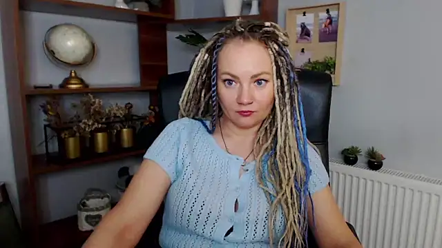 KayaMagic online show from February 6, 2025, 4:25 pm