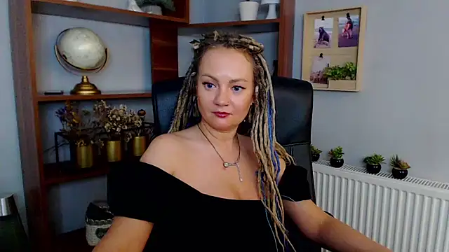 KayaMagic online show from January 30, 2025, 6:21 pm