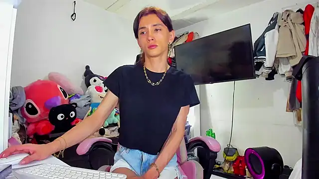 Lawrncesofiets online show from October 29, 2025, 7:35 pm