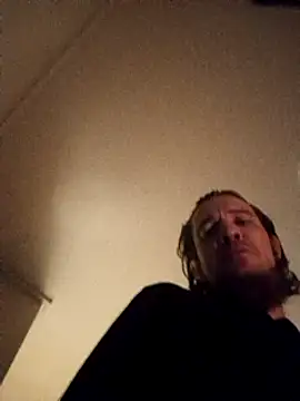 Snapshot of BunnyandClydeDk chatting on February 23, 2025, 4:39 am BunnyandClydeDk online show from February 23, 2025, 4:39 am