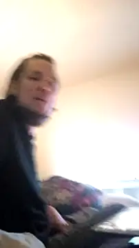 Snapshot of BunnyandClydeDk chatting on January 9, 2025, 8:13 am BunnyandClydeDk online show from January 9, 2025, 8:13 am