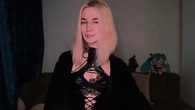 xxxcharismaaa online show from February 8, 2025, 8:21 pm