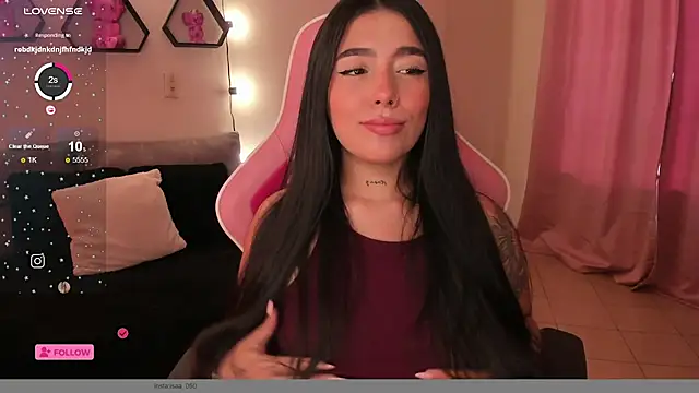 Snapshot of shantall_vidales_ chatting on January 29, 2025, 2:21 pm shantall vidales online show from January 29, 2025, 2:21 pm