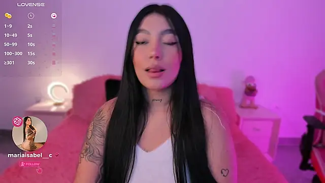 shantall vidales  online show from November 26, 2025, 6:57 am