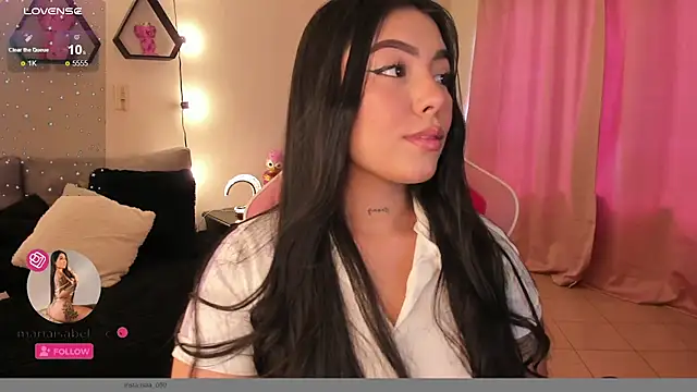 Snapshot of shantall_vidales_ chatting on February 2, 2025, 7:35 pm shantall vidales online show from February 2, 2025, 7:35 pm