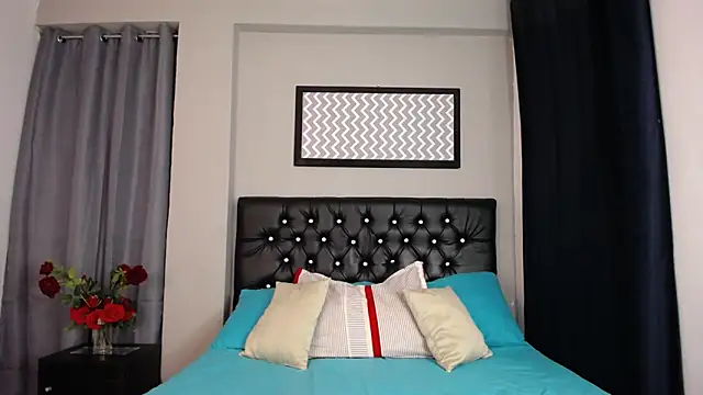 loveyouzahara2020 online show from November 5, 2025, 11:19 pm