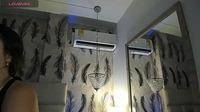 Vivi prinncess online show from October 24, 2025, 10:31 pm