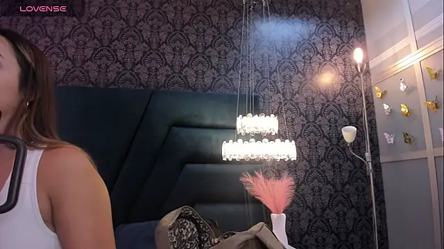 Snapshot of Vivi_prinncess chatting on May 29, 2026, 11:33 pm Vivi prinncess online show from May 29, 2026, 11:33 pm