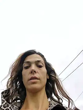 JoLeNe27 online show from September 17, 2025, 8:27 am