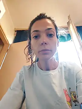 JoLeNe27 online show from September 19, 2025, 4:49 am