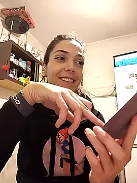 JoLeNe27 online show from November 17, 2025, 5:39 pm