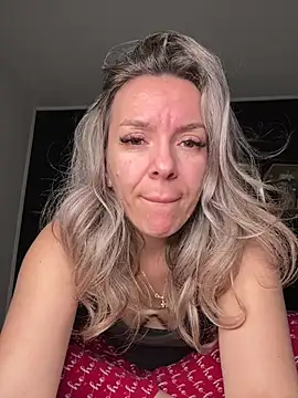 Alesys69 online show from February 10, 2026, 10:42 pm