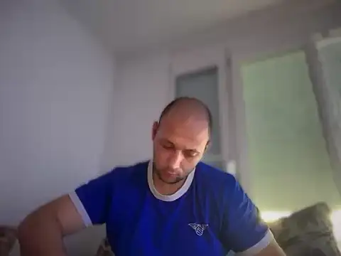 Flakka95 online show from May 23, 2026, 12:37 pm