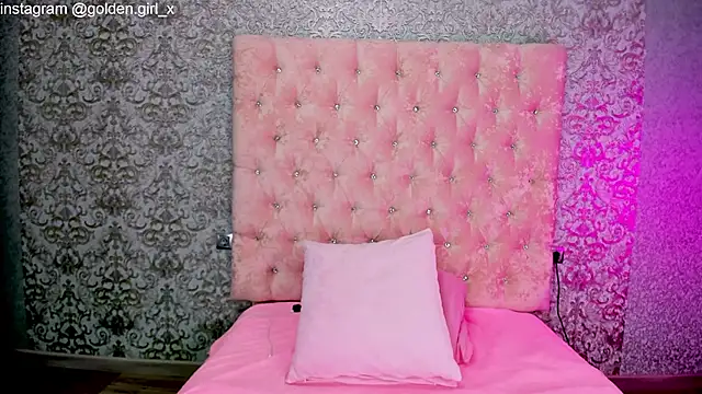 Akilla Queen online show from November 23, 2025, 1:59 am