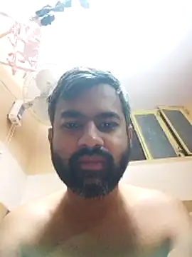 Rohit19997776 online show from February 12, 2026, 10:20 pm