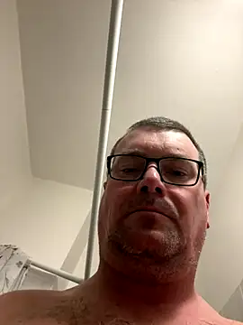 69bezfleku online show from January 5, 2026, 10:24 pm