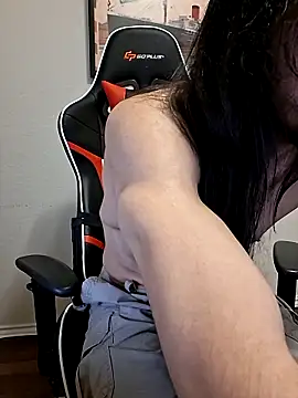 Youreherewithme online show from September 10, 2025, 4:17 pm