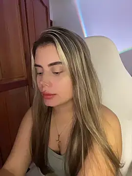 Snapshot of Miss_valeriaa chatting on July 6, 2026, 3:03 pm Miss valeriaa online show from July 6, 2026, 3:03 pm
