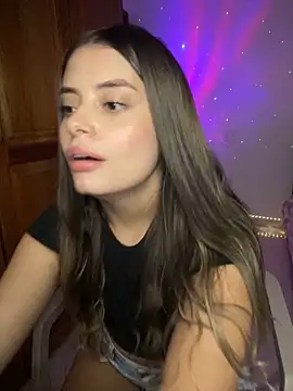 Snapshot of Miss_valeriaa chatting on February 15, 2025, 12:04 am Miss valeriaa online show from February 15, 2025, 12:04 am