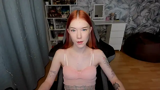 Snapshot of litl_Mia chatting on September 26, 2025, 3:52 pm litl Mia online show from September 26, 2025, 3:52 pm