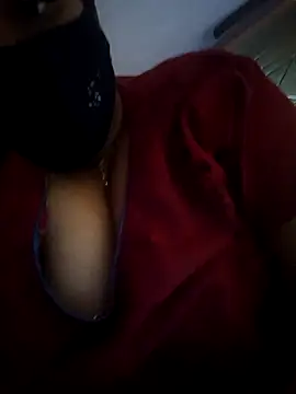 teddy-143 online show from April 17, 2026, 9:12 am