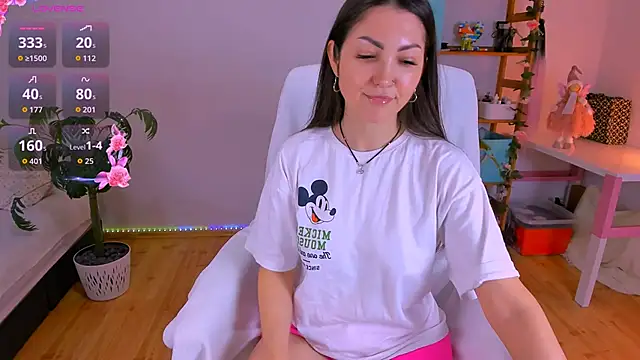 Teylor Fly online show from March 19, 2026, 8:14 am