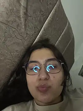 Snapshot of yessi_rose chatting on July 12, 2026, 11:38 pm yessi rose online show from July 12, 2026, 11:38 pm