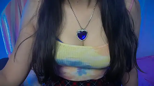 Snapshot of Queen_Angelena chatting on November 4, 2025, 6:22 pm Queen Angelena online show from November 4, 2025, 6:22 pm