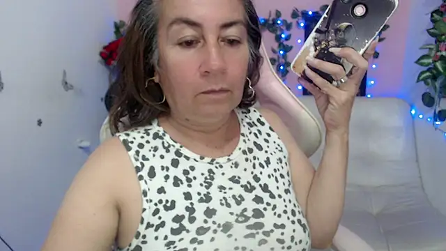 stepmother 105 online show from September 11, 2025, 3:12 pm