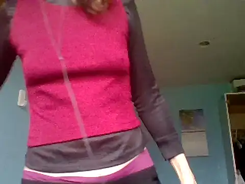 Snapshot of SexyRach75 chatting on May 16, 2026, 2:27 pm SexyRach75 online show from May 16, 2026, 2:27 pm