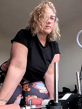 Snapshot of Canadian_BBW chatting on March 19, 2026, 7:14 pm Canadian BBW online show from March 19, 2026, 7:14 pm