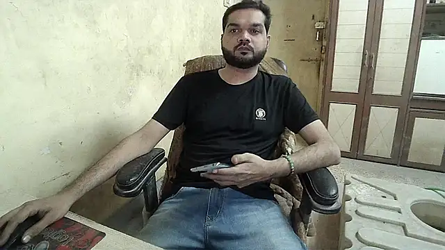 Snapshot of mynastyfuckerr chatting on October 21, 2025, 12:15 pm mynastyfuckerr online show from October 21, 2025, 12:15 pm