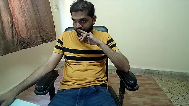 mynastyfuckerr online show from April 15, 2026, 11:16 am