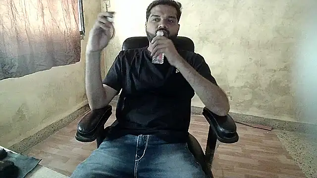 mynastyfuckerr online show from February 13, 2025, 9:30 am