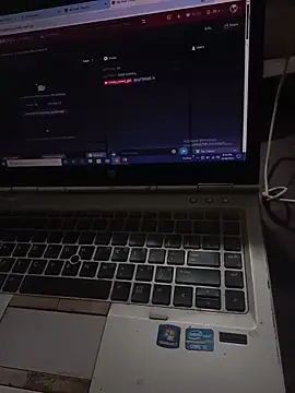 Snapshot of lovely_sweet_girl chatting on October 31, 2025, 1:35 am lovely sweet girl online show from October 31, 2025, 1:35 am