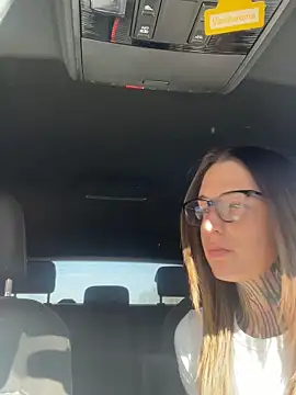 Snapshot of joanaelaa chatting on March 4, 2026, 1:41 pm joanaelaa online show from March 4, 2026, 1:41 pm